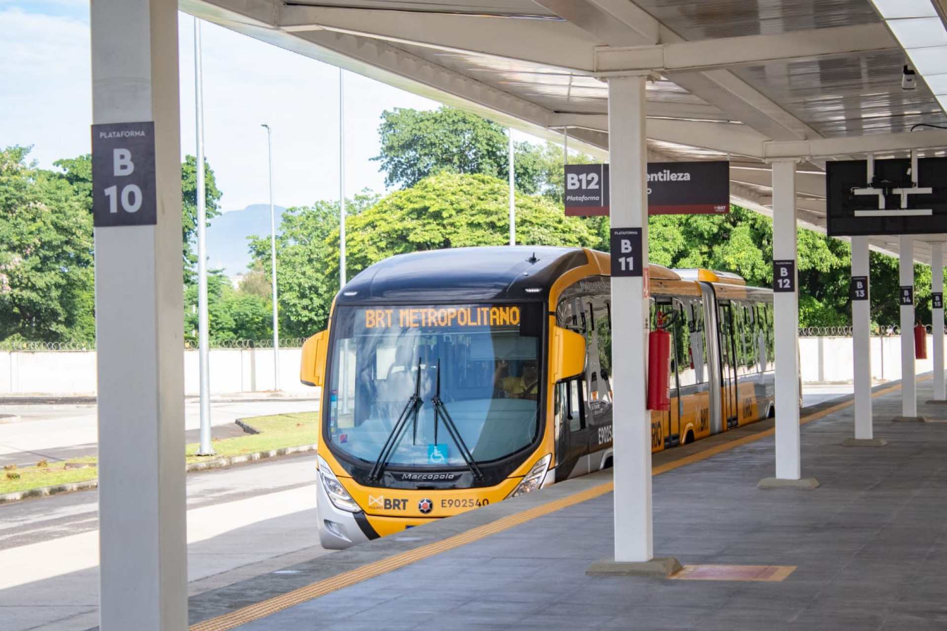 Prefeitura comprou 50 novos ônibus para atender ao Terminal Margaridas - Érica Martin / Agência O Dia