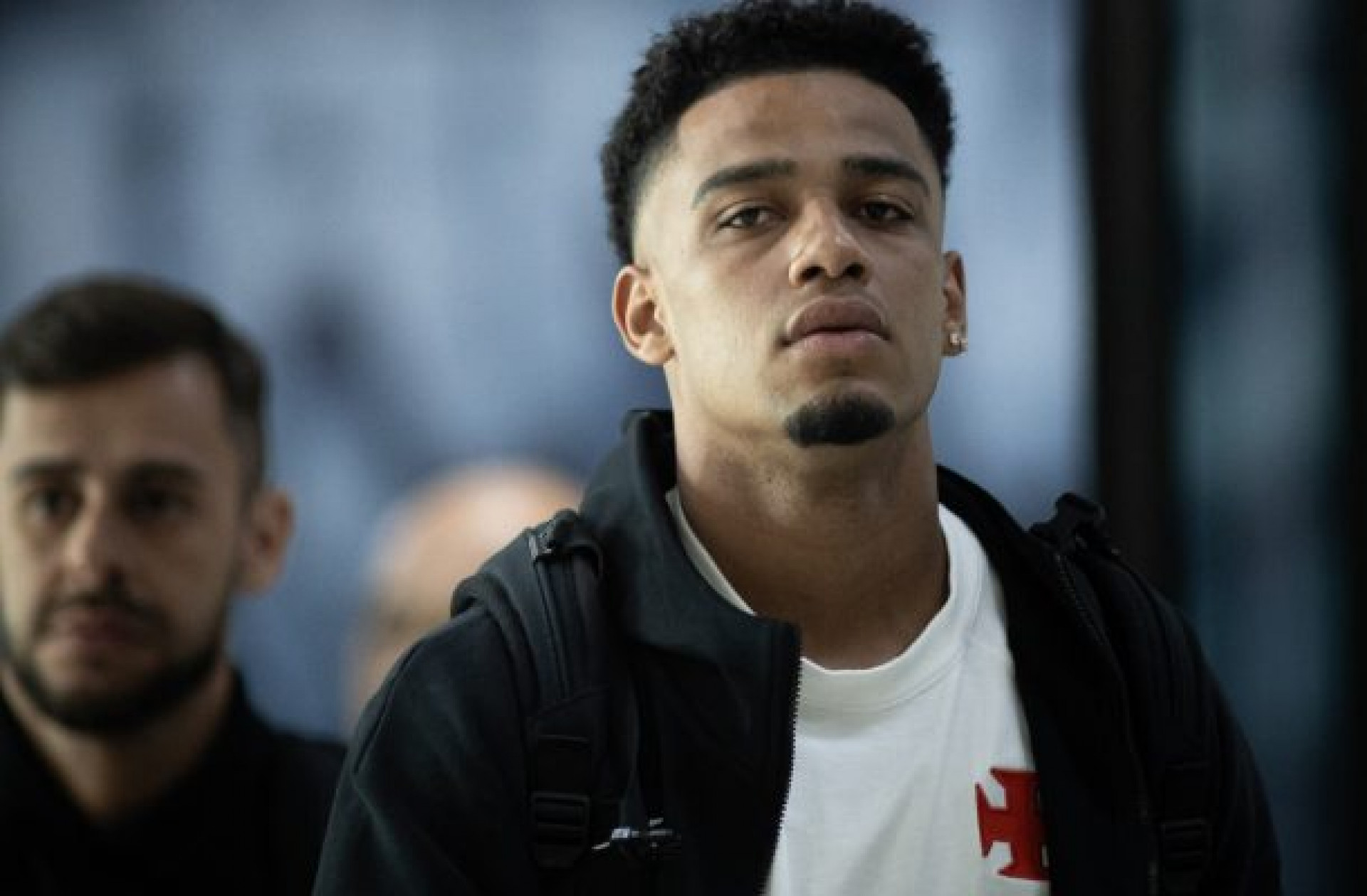 Brenner celebra gol e enaltece Renato Ga&uacute;cho: “Vencedor”