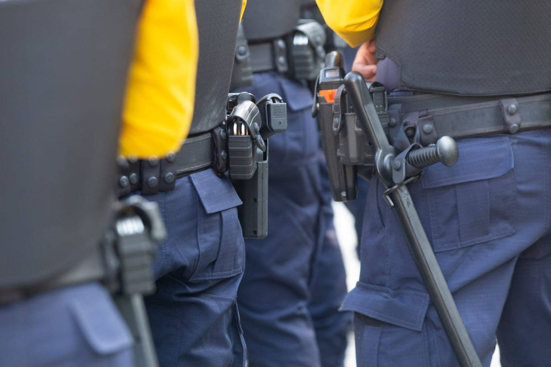 Agentes da Força Municipal usam pistolas e outros equipamentos - Érica Martin / Agência O Dia