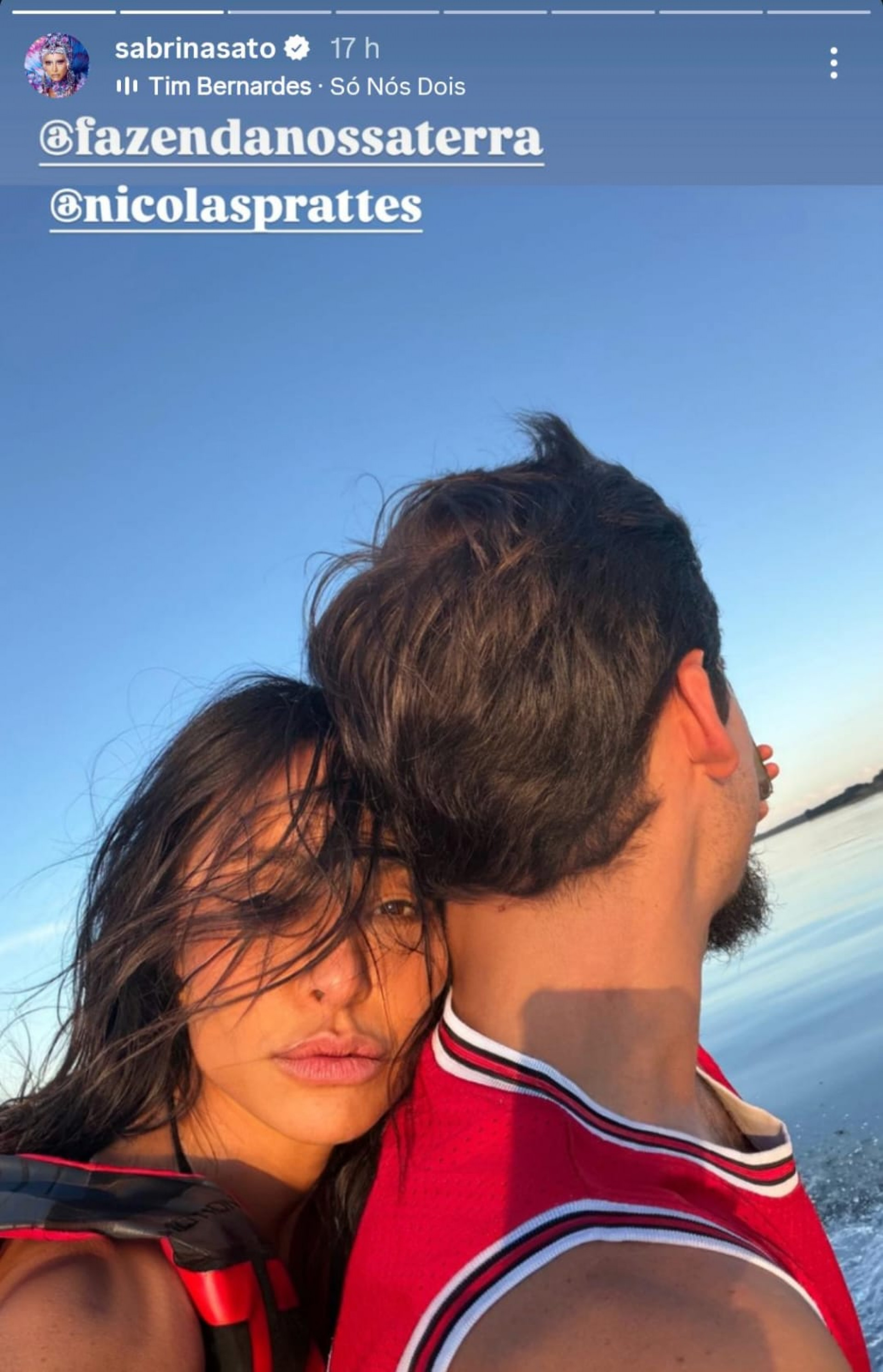 Nicolas Prattes e Sabrina Sato aproveitam clima de romance - Reprodução de vídeo / Instagram