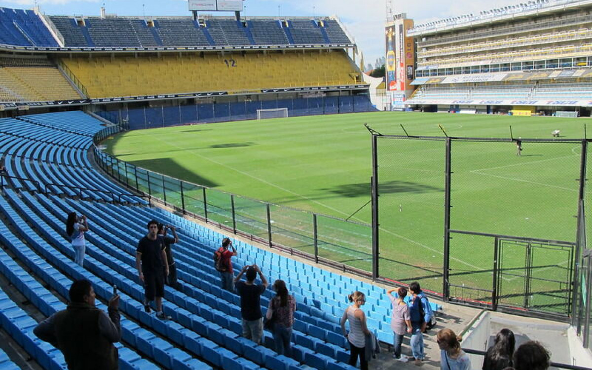 Boca Juniors oficializa reforma de La Bombonera junto aos s&oacute;cios