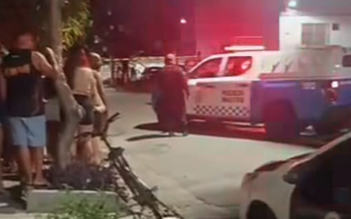 Andr&eacute;a morreu baleada na noite de domingo (15), em Cascadura