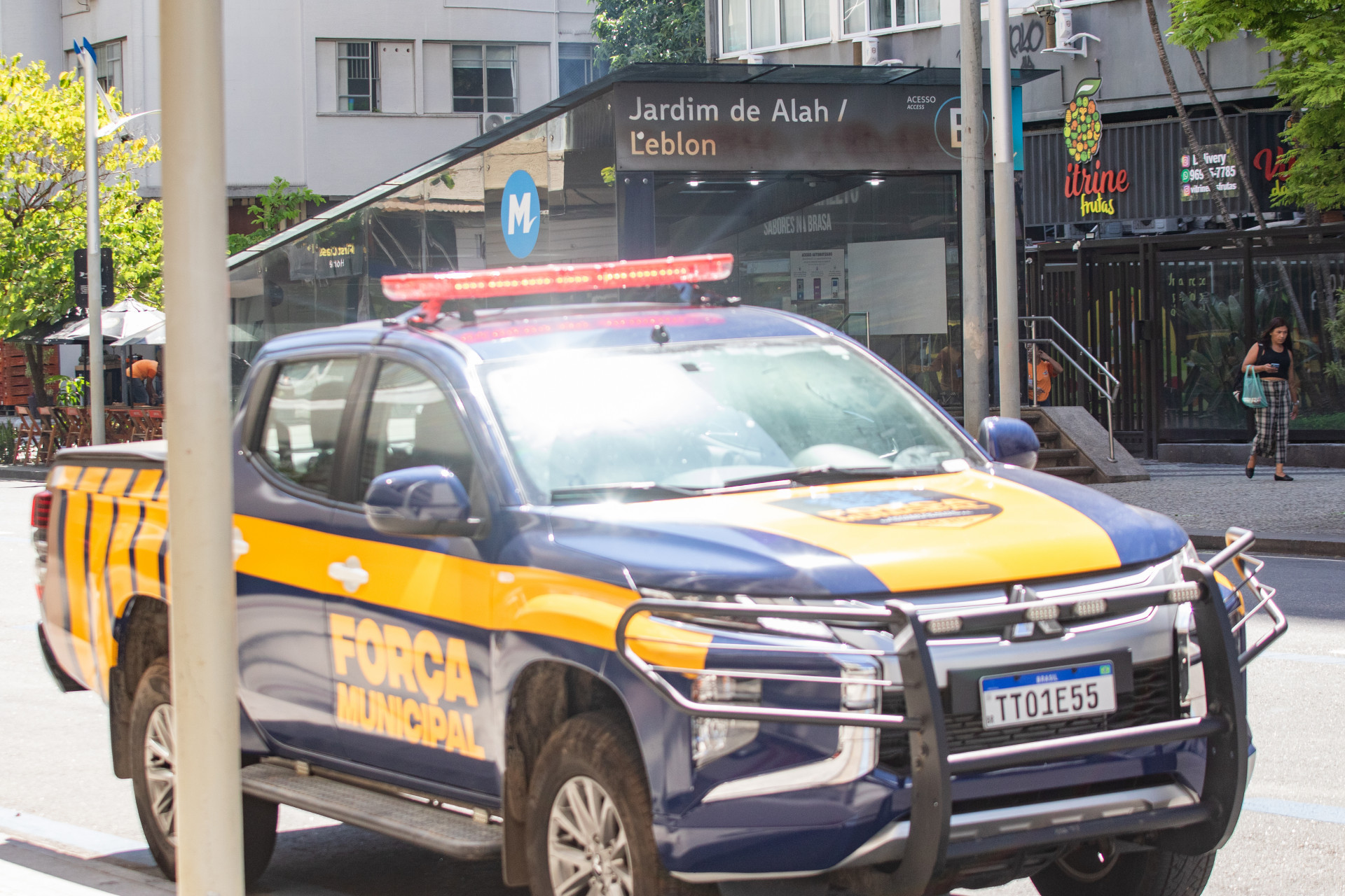 Movimentação da nova guarda municipal no Jardim de Alah, Zona Sul do Rio de Janeiro, na tarde desta segunda-feira (16). - Érica Martin/Agência O Dia