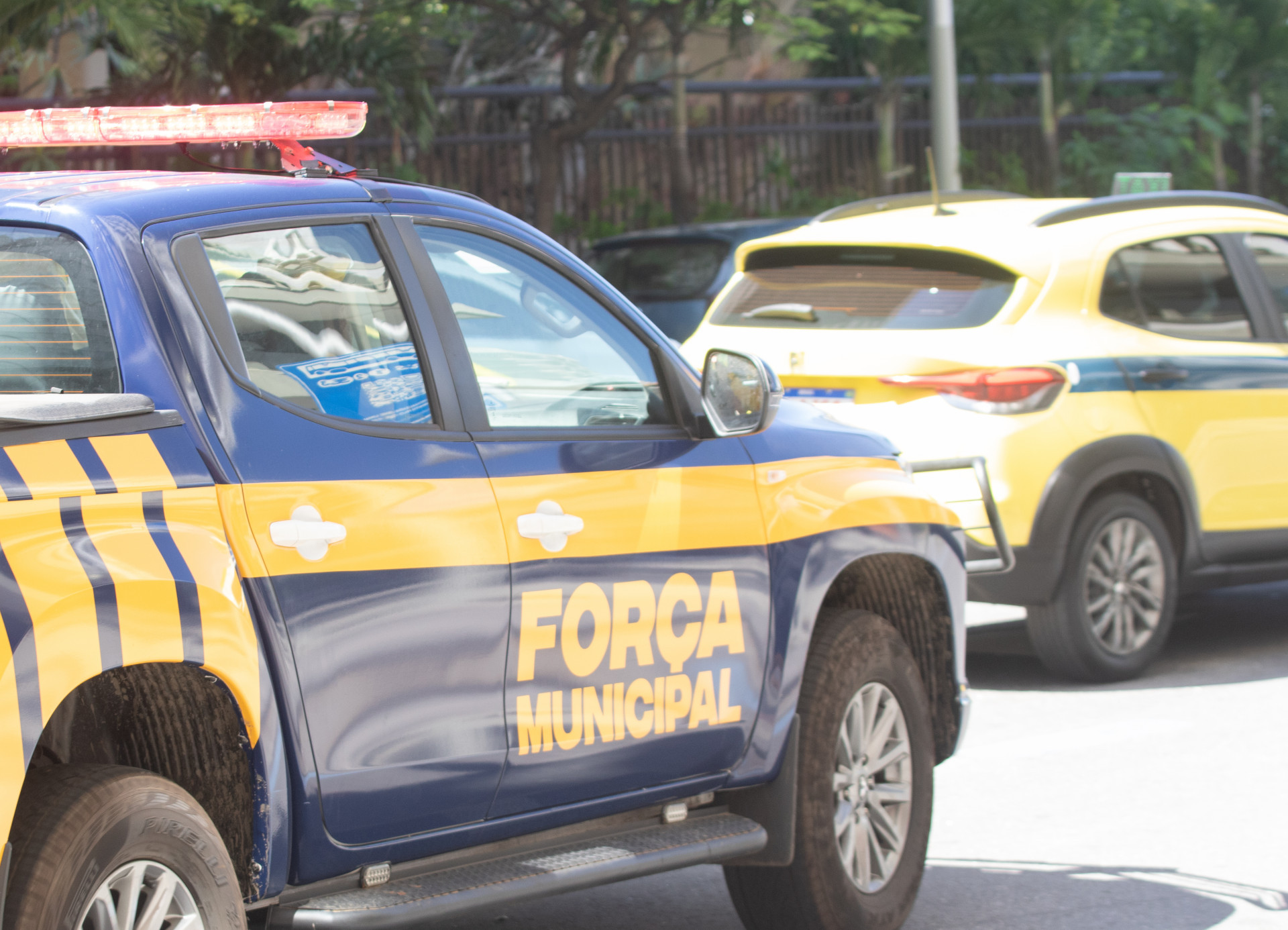 Movimentação da nova guarda municipal no Jardim de Alah, Zona Sul do Rio de Janeiro, na tarde desta segunda-feira (16). - Érica Martin/Agência O Dia