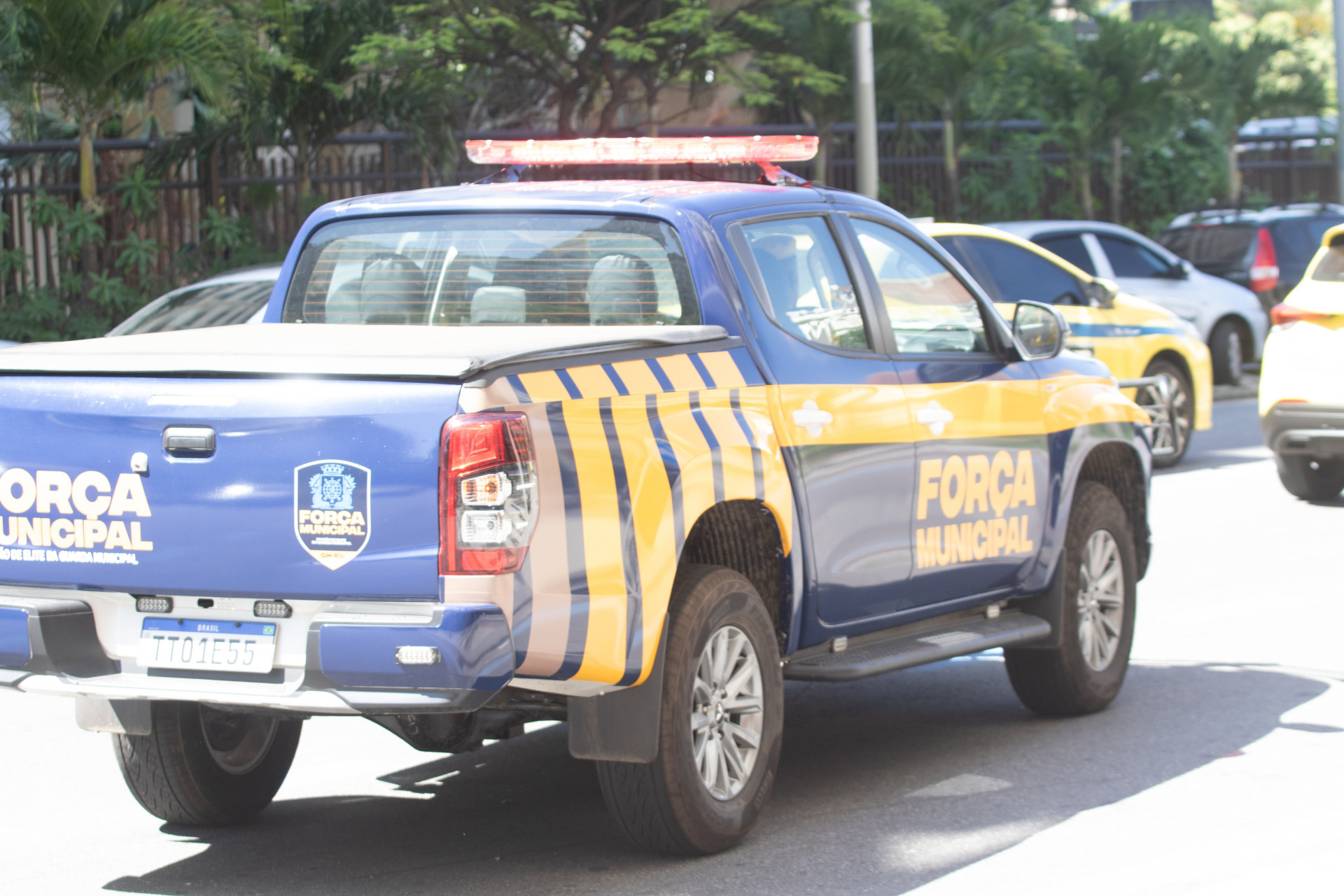 Movimentação da nova guarda municipal no Jardim de Alah, Zona Sul do Rio de Janeiro, na tarde desta segunda-feira (16). - Érica Martin/Agência O Dia
