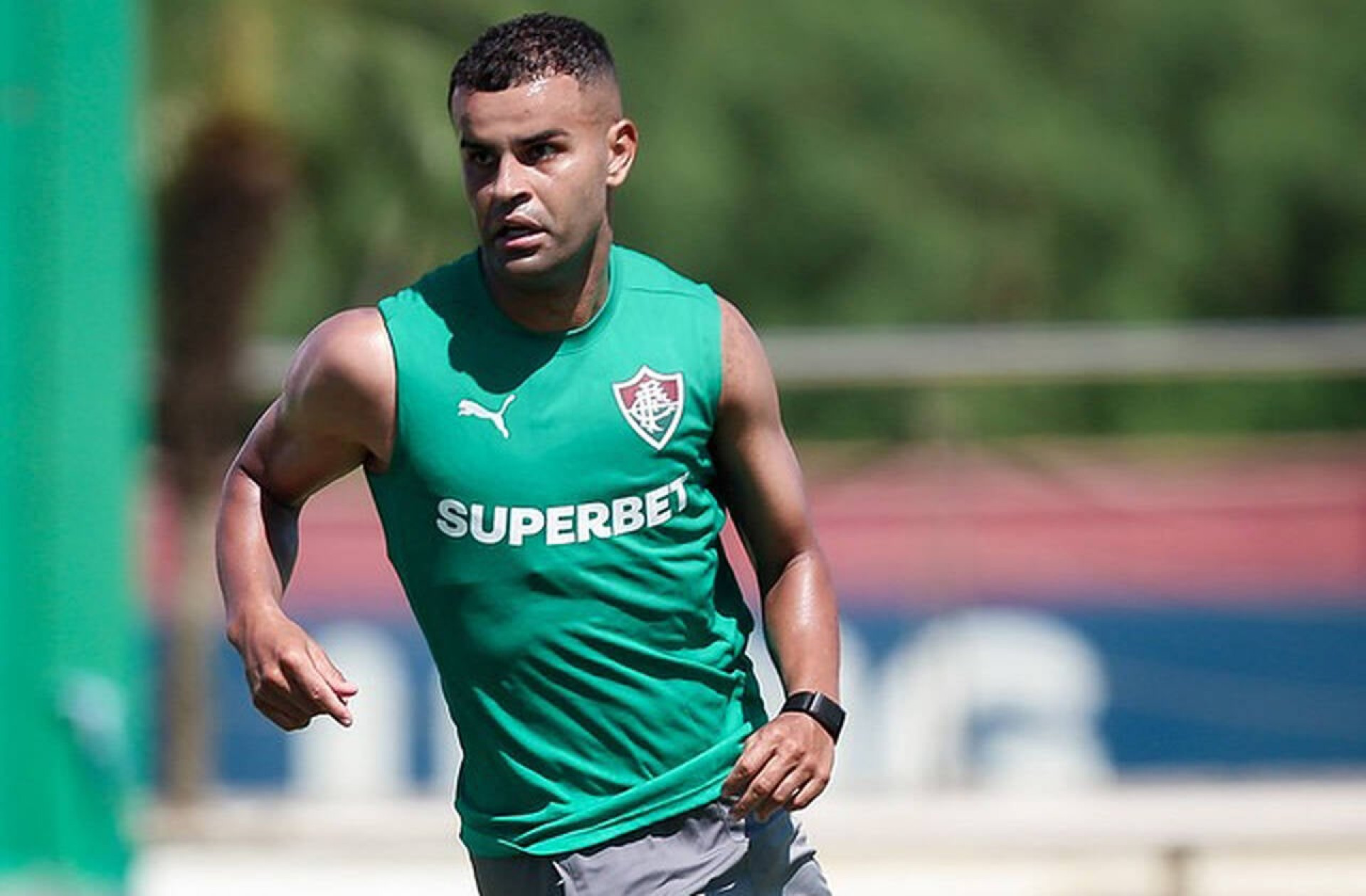 Refor&ccedil;o do Fluminense, Alisson destaca import&acirc;ncia de Zubeld&iacute;a na negocia&ccedil;&atilde;o