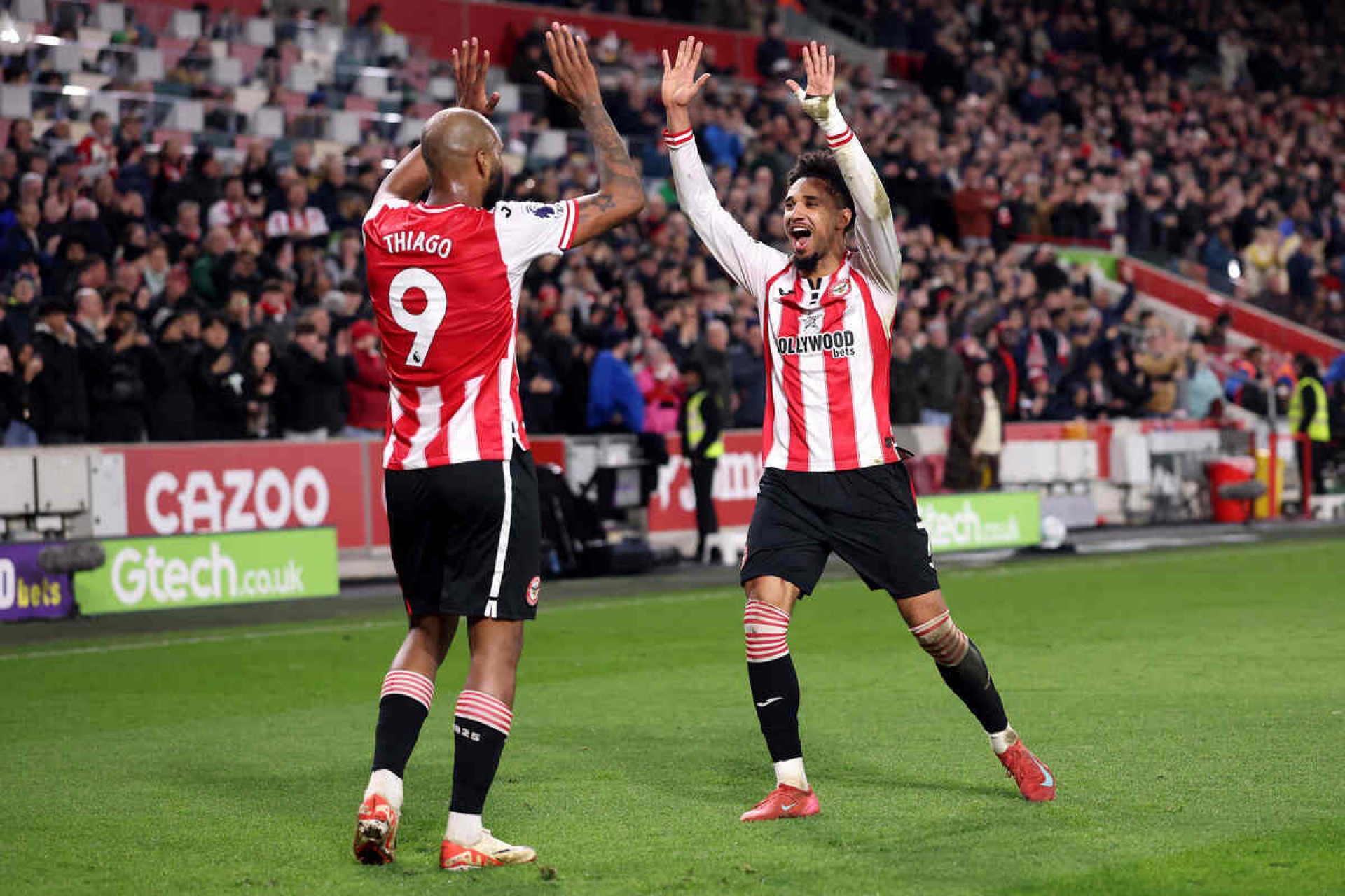 Igor Thiago marca ap&oacute;s primeira convoca&ccedil;&atilde;o, e Brentford empata com o Wolverhampton