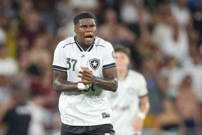 Kadir, joia do Botafogo, é convocado para a seleção do Panamá