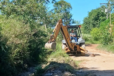 Estradas rurais entram em força-tarefa após chuvas em Casimiro