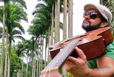 Cantor de Casimiro de Abreu compõe música inspirada em Paulo César Peréio