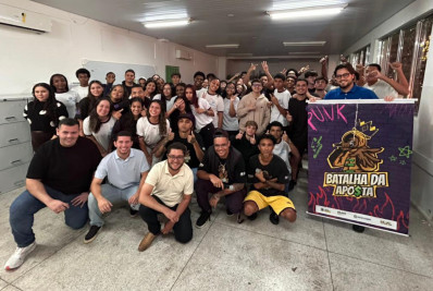 Secretaria da Juventude de Volta Redonda leva diálogo e música a estudantes do Colégio Estadual Rio de Janeiro