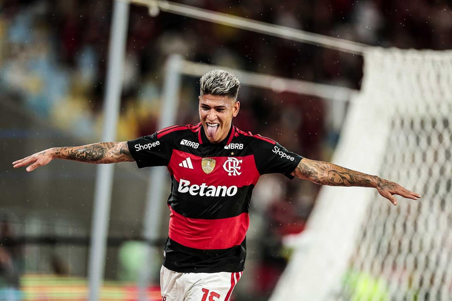 Flamengo alcan&ccedil;a 400 vit&oacute;rias nos pontos corridos