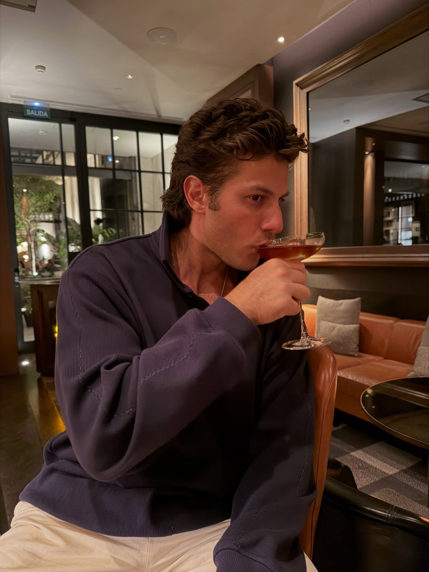 Laura Neiva e Chay Suede relembram viagem em família a Madri após retorno ao Brasil - Reprodução Instagram