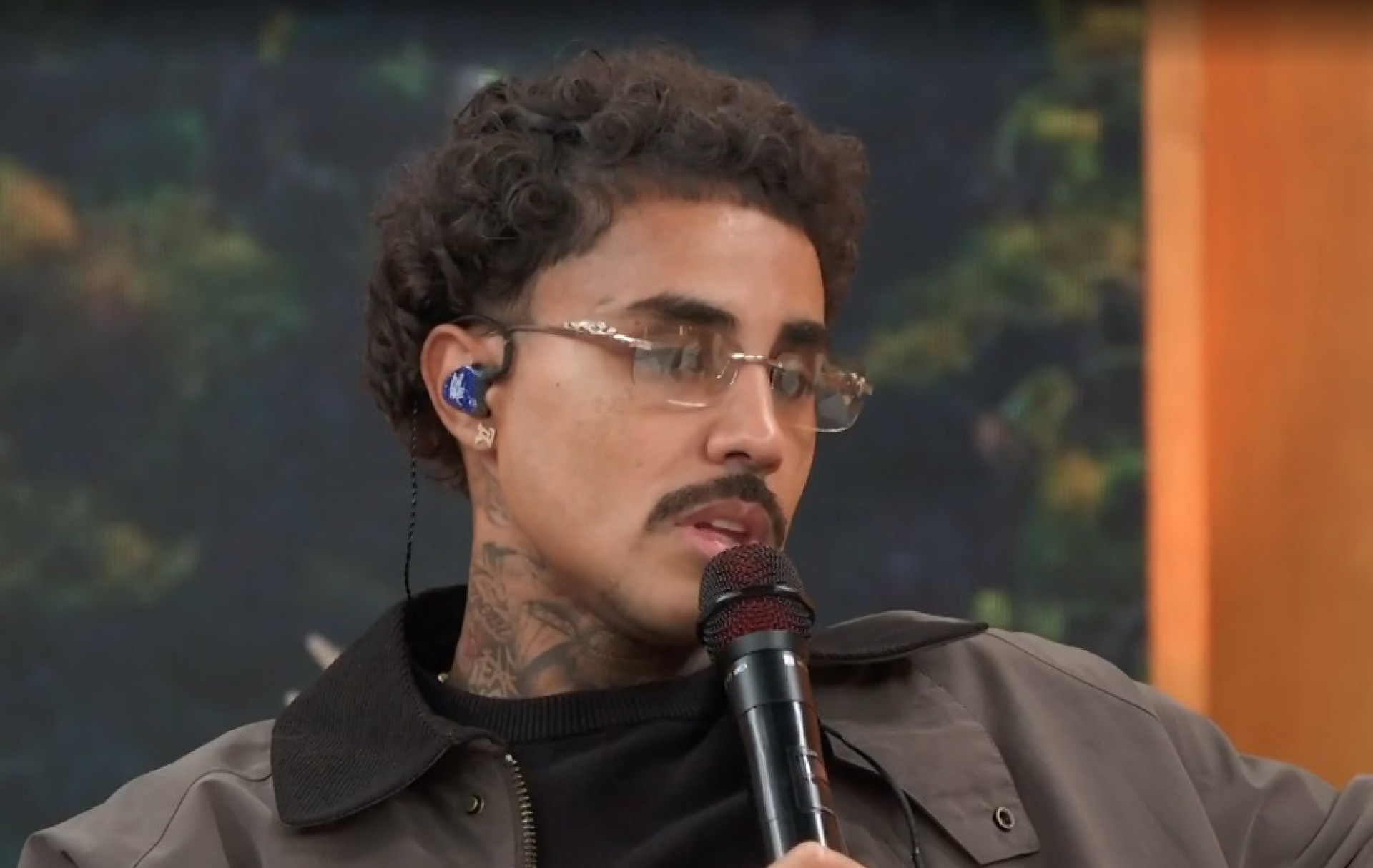 MC Livinho durante o 'Encontro'  - Reprodução de vídeo / TV Globo