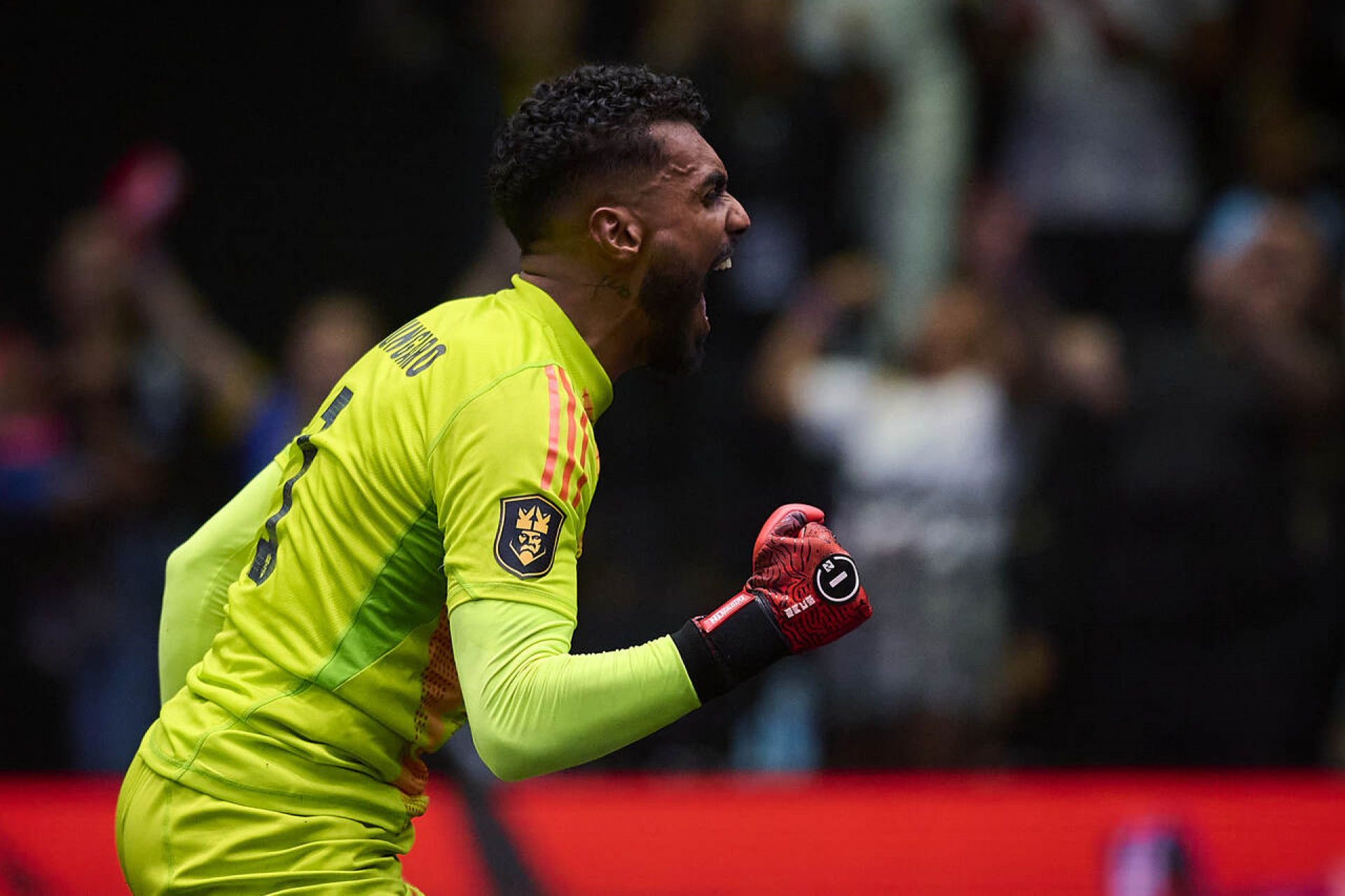 Dendele vence Loud nos shootouts e segue invicta na Kings League Brasil