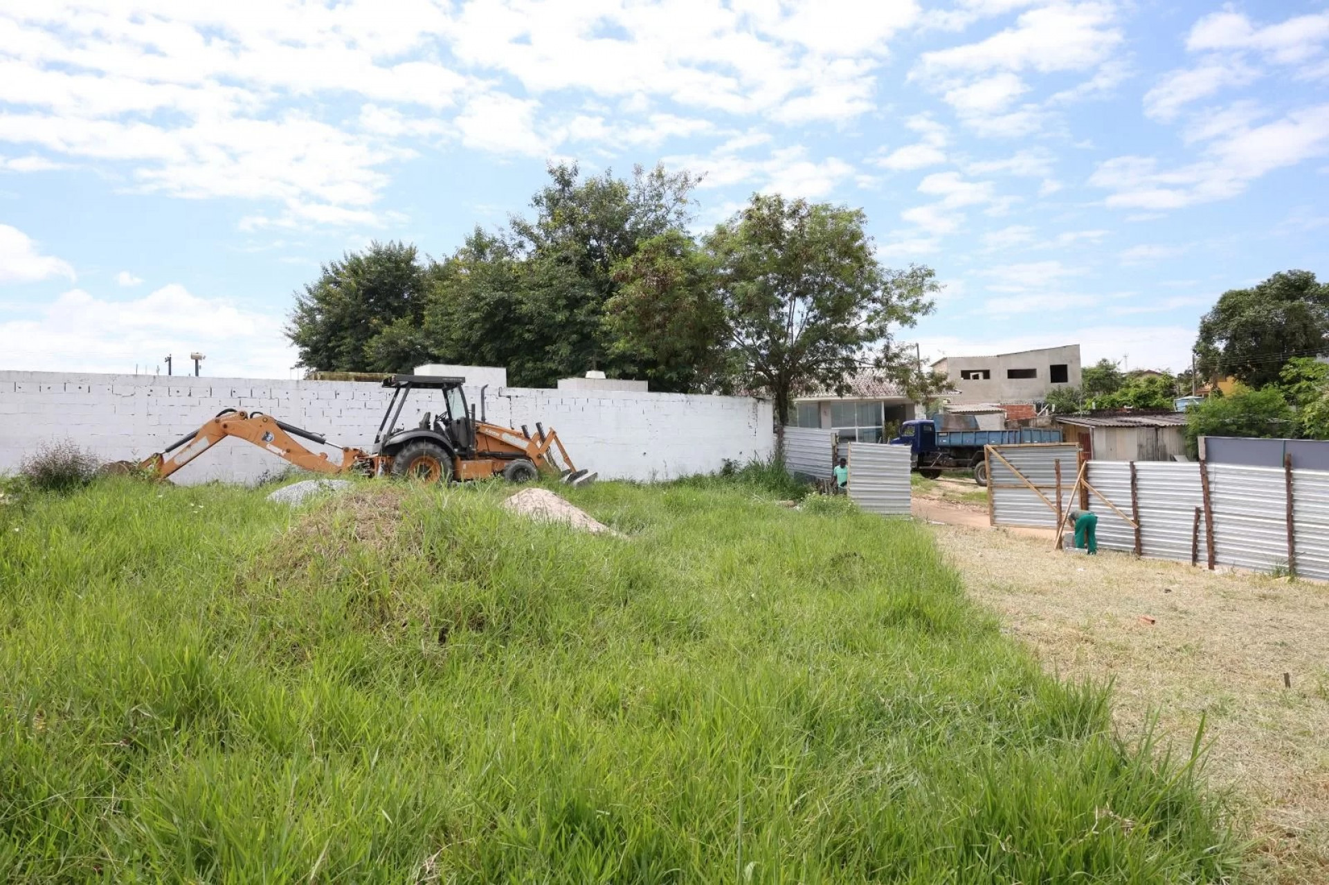 Obras de ampliação são realizadas no Cemitério de São Vicente, em Araruama. - Reprodução