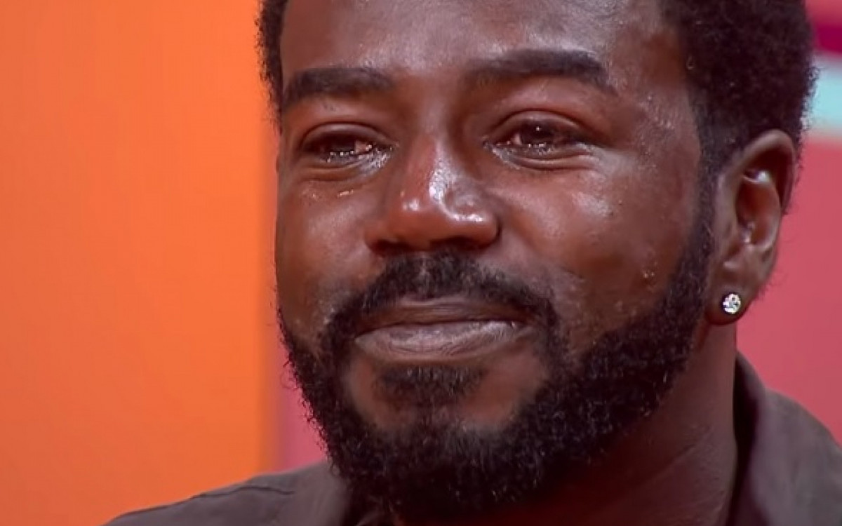  Jonathan Azevedo durante o 'Sem Censura'