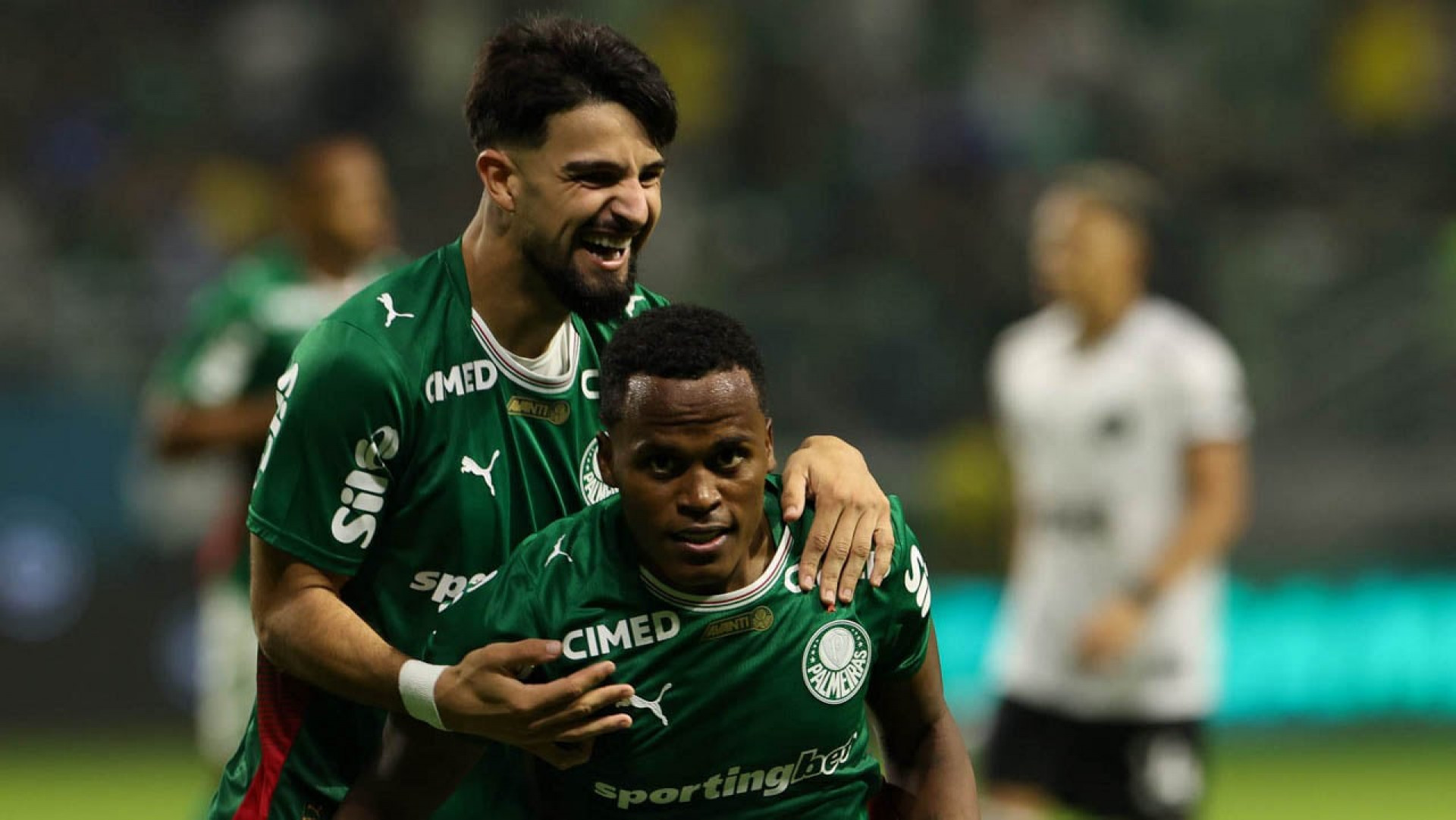 Jhon Arias celebra primeiro gol pelo Palmeiras: “Marcante e importante”