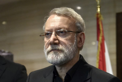 Irã enterra Larijani e promete vingar morte do chefe de Segurança 