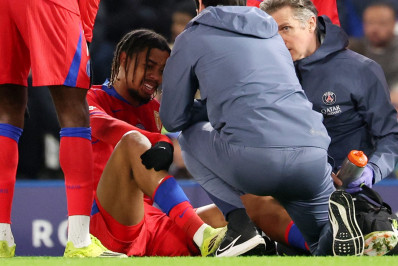 Atacante sofre lesão no tornozelo e desfalcará a França contra o Brasil