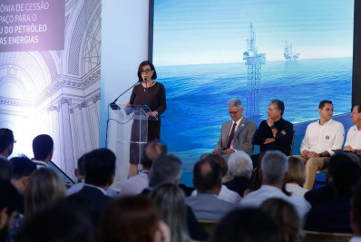 Petrobras suspendeu leilão de combustíveis para reavaliar estoques