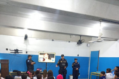 Escolas Pessoa de Barros e CIEP 492 ganham ação da Patrulha Escolar de Quatis sobre combate à violência doméstica e familiar
