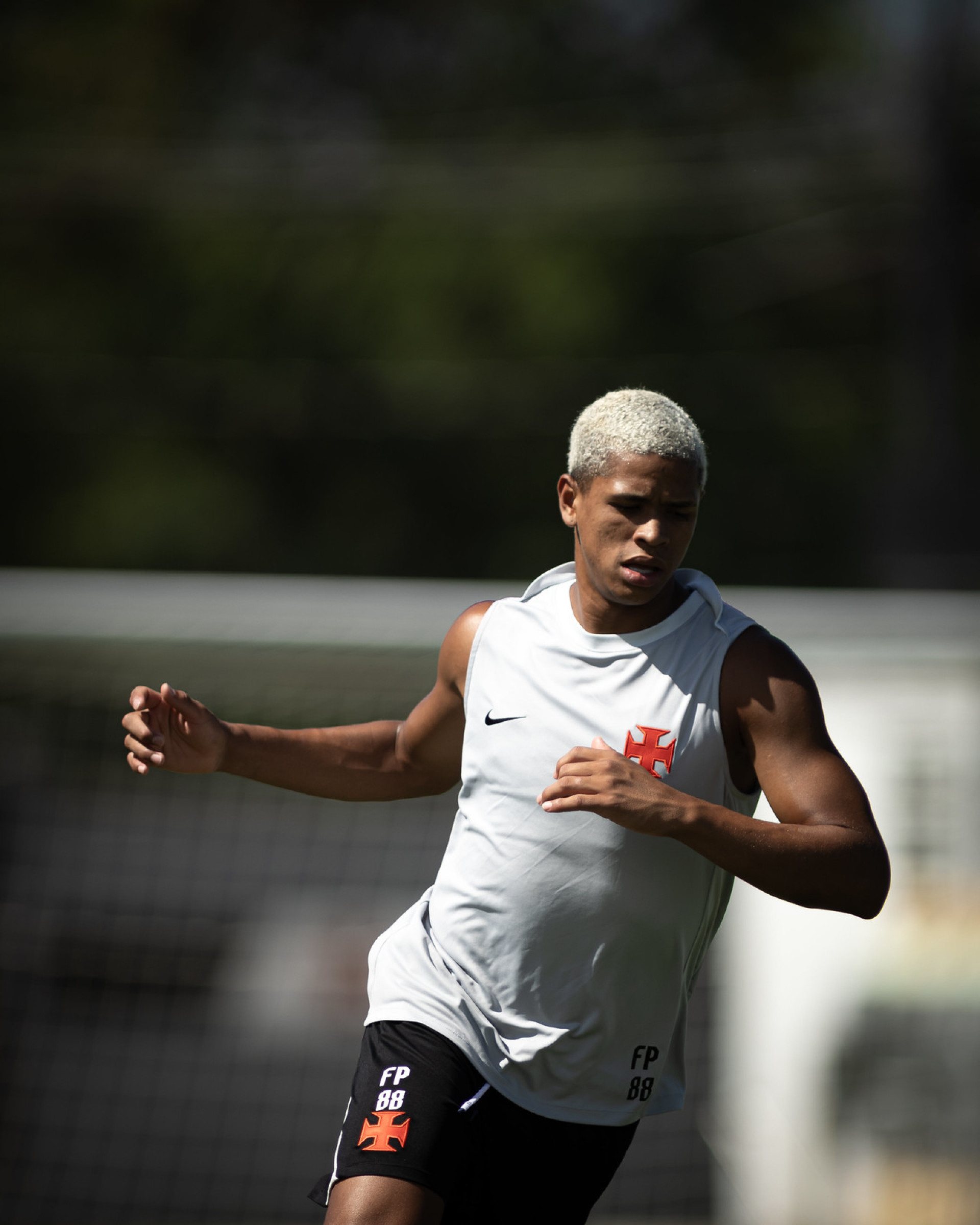 Barros durante treinamento do Vasco no CT Moacyr Barbosa