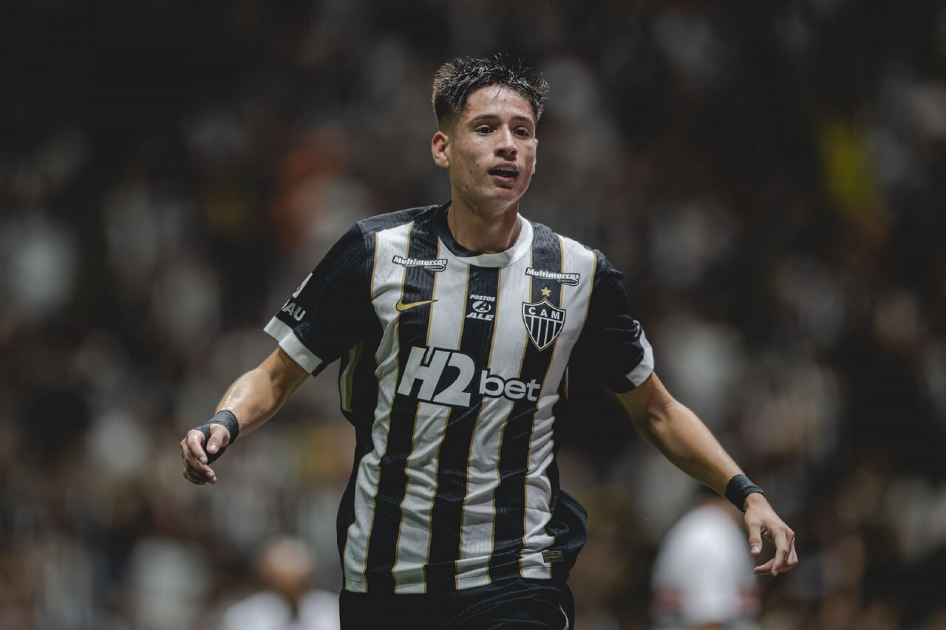 Atl&eacute;tico segura press&atilde;o do S&atilde;o Paulo e volta a vencer no Brasileir&atilde;o