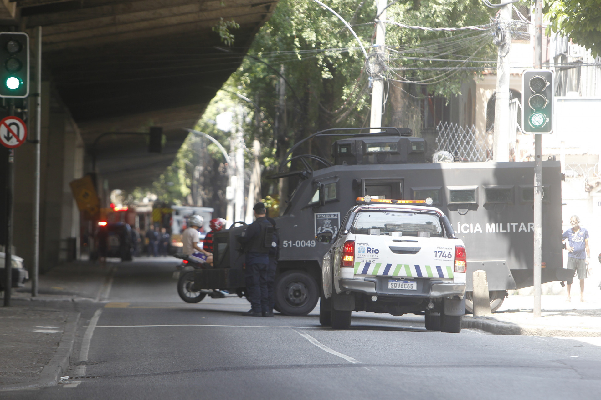 A&ccedil;&atilde;o da PM ocorreu no Morro dos Prazeres, na Regi&atilde;o Central, na manh&atilde; desta quarta-feira (18) - Reginaldo Pimenta / Agencia O Dia