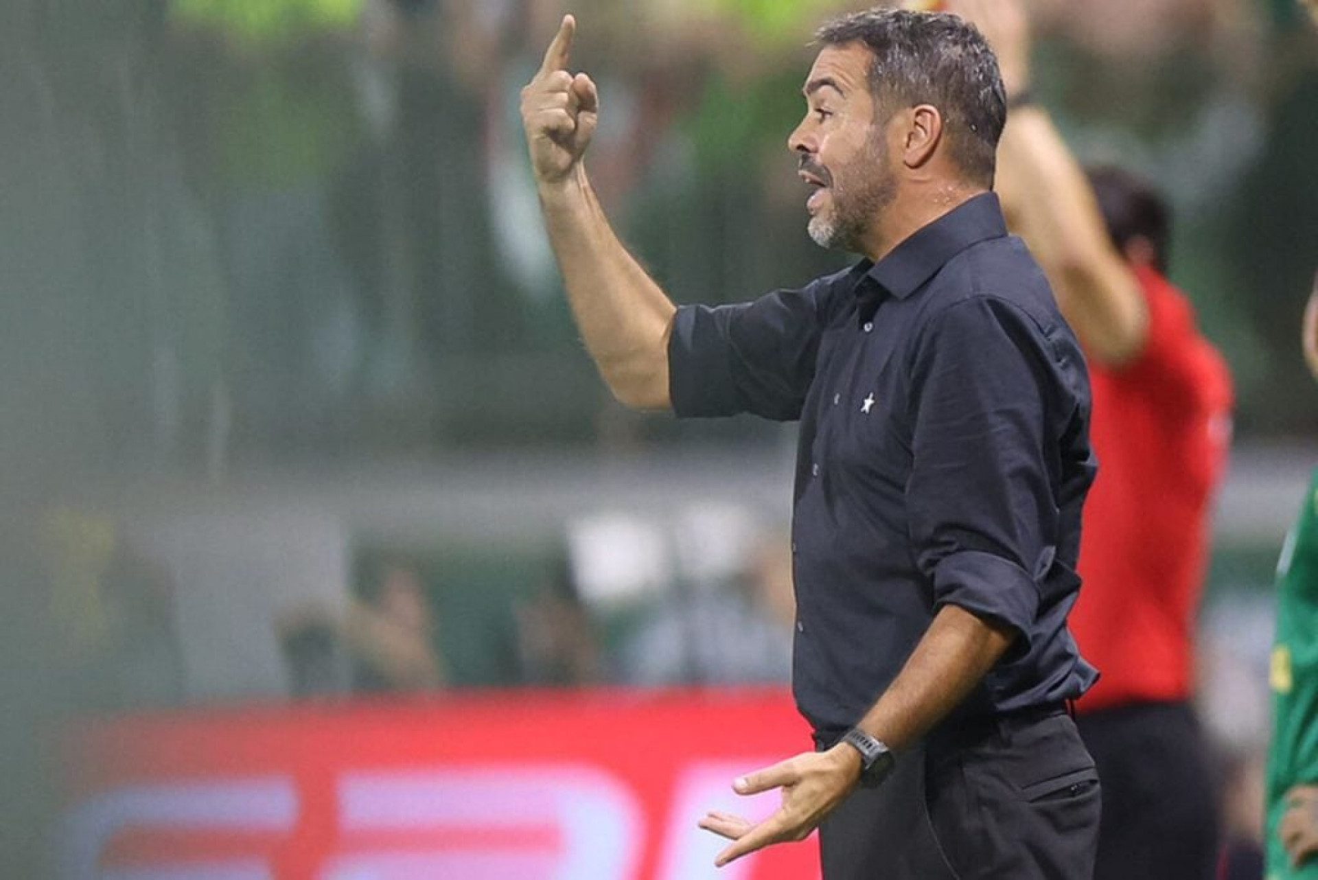 Cruzeiro alinha base salarial e avan&ccedil;a para contratar Artur Jorge