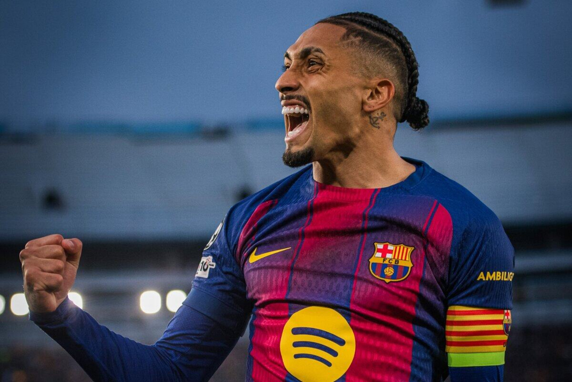 Raphinha refor&ccedil;a seu papel de protagonista em Barcelona x Newcastle