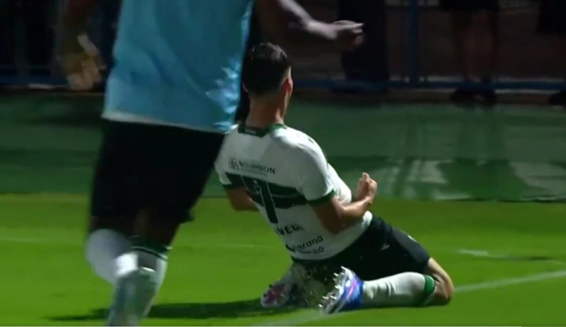 Coritiba derruba invencibilidade do Mirassol em casa e cola no G4