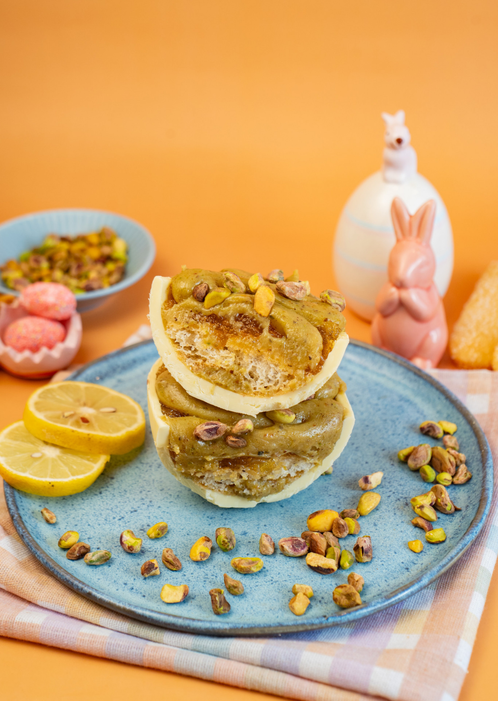 Ovo Pistache com Lim&atilde;o Siciliano - Divulga&ccedil;&atilde;o/ Confeitaria Beju e Magi