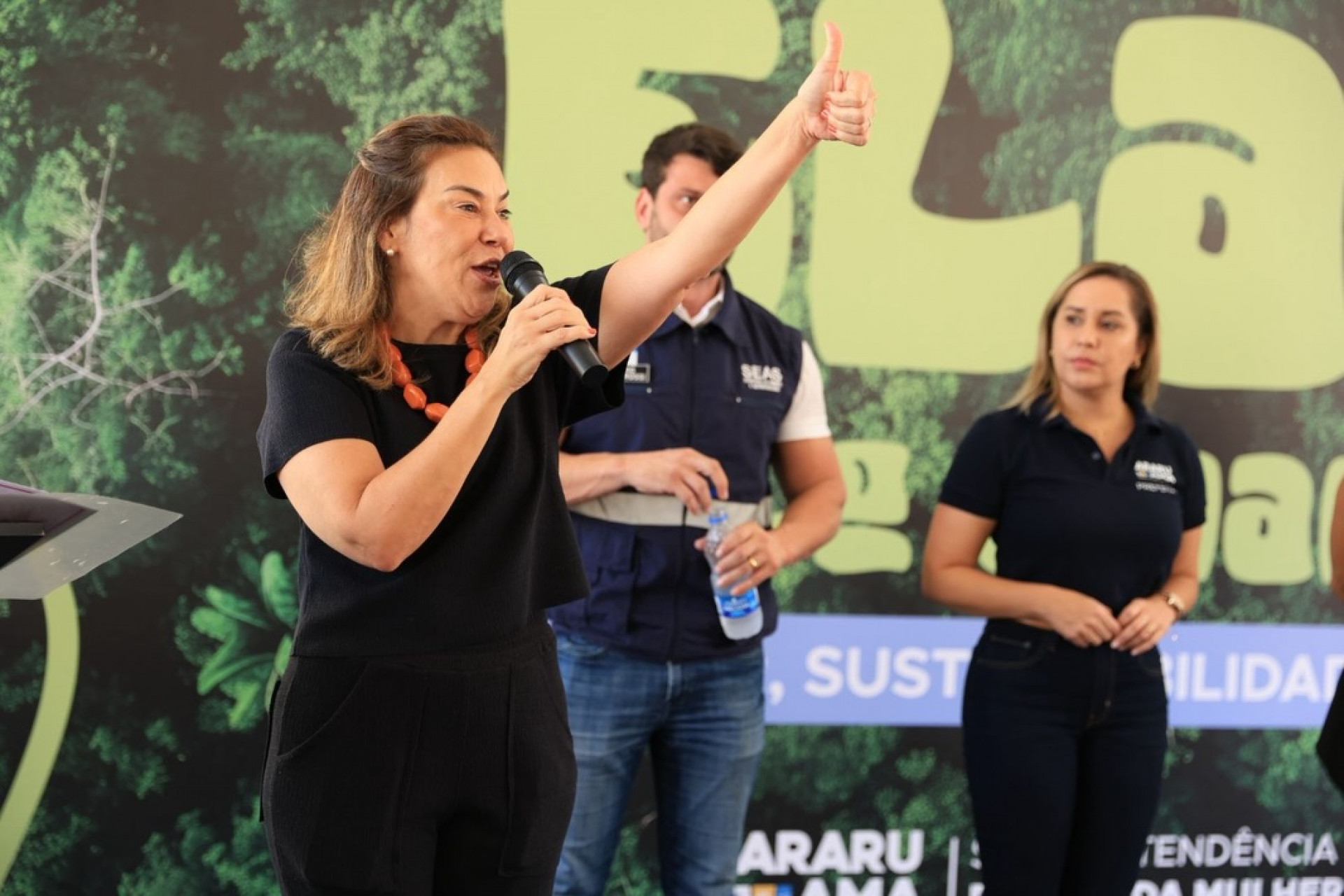 Secretária Heloísa Aguiar marca presença na agenda institucional do evento. - Reprodução/ Ascom