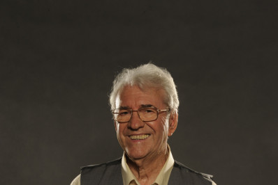 Aos 91 anos, Juca de Oliveira está internado em estado delicado em UTI 