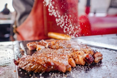 Churrasco, música e resenha agitam o fim de semana em Macaé