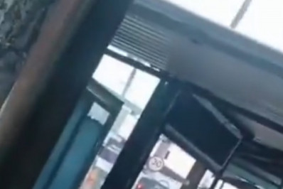 Policiais e criminosos trocam tiros na Mangueira