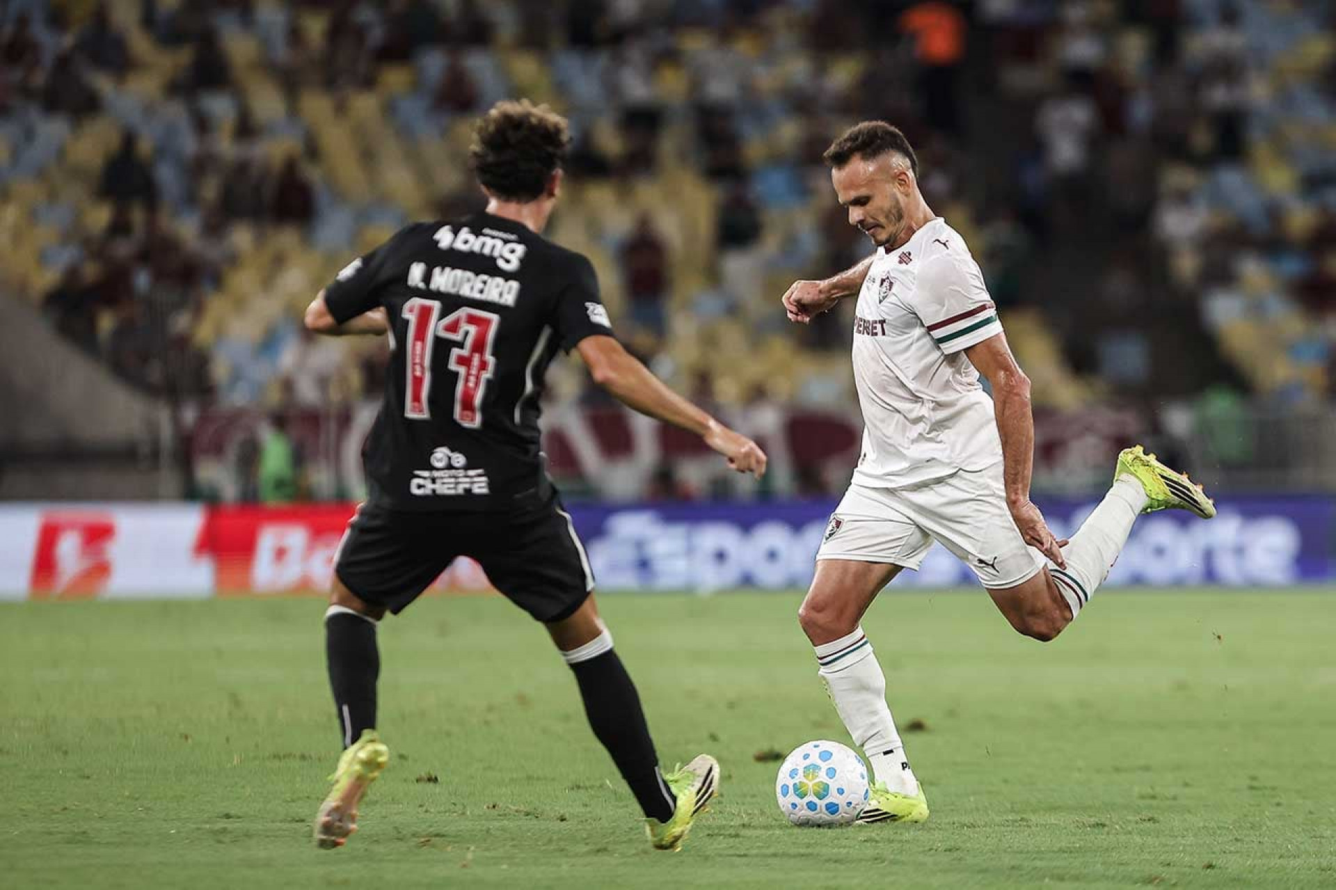 Ren&ecirc; aponta erros “na bola a&eacute;rea” em derrota do Fluminense