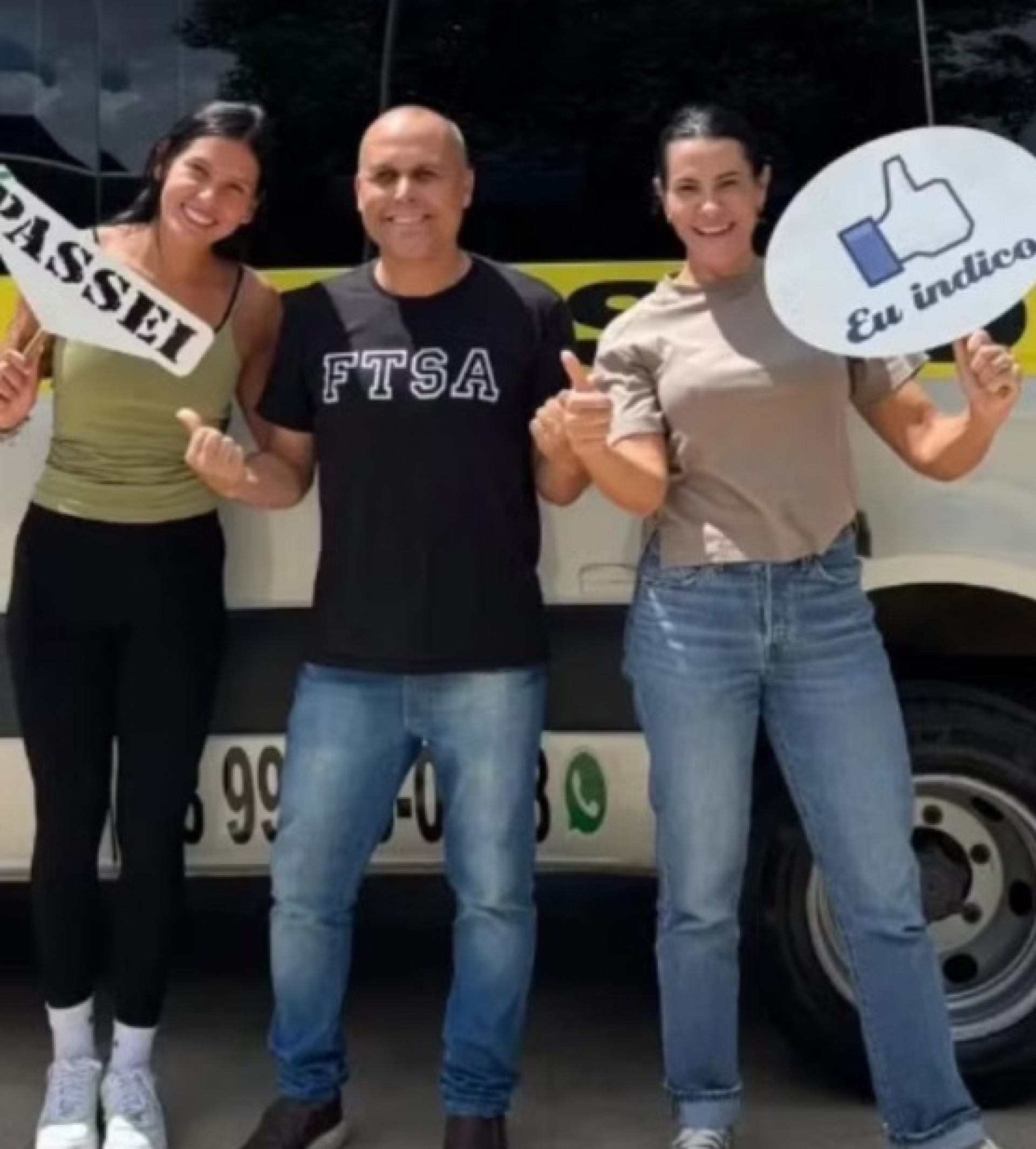 Ana Castela e a mãe comemoram nova habilitação: \'Passamos\'