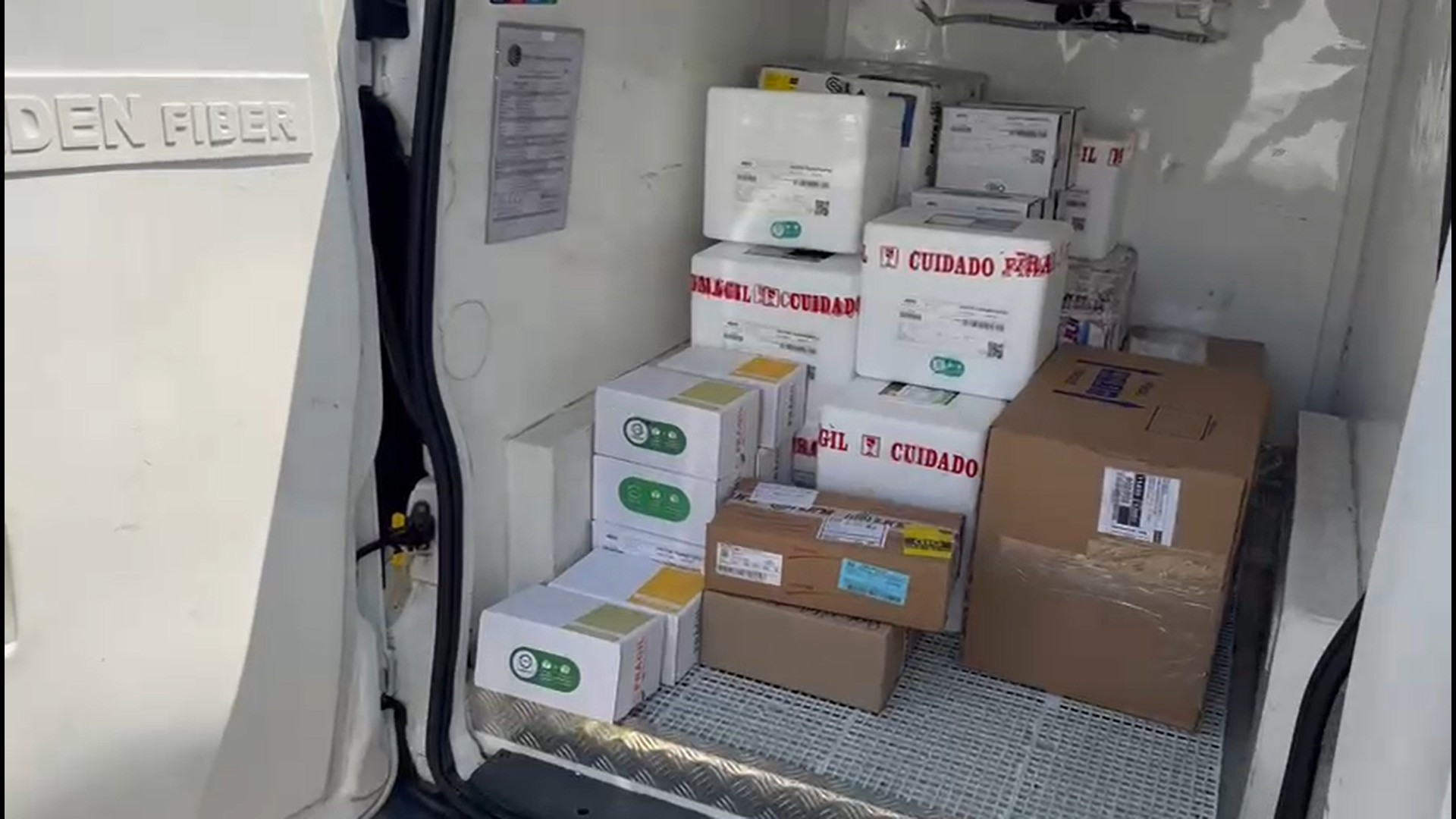 Duas cargas de remédios oncológicos roubados foram recuperadas em ação da DRFC-CAP - Divulgação / PCERJ