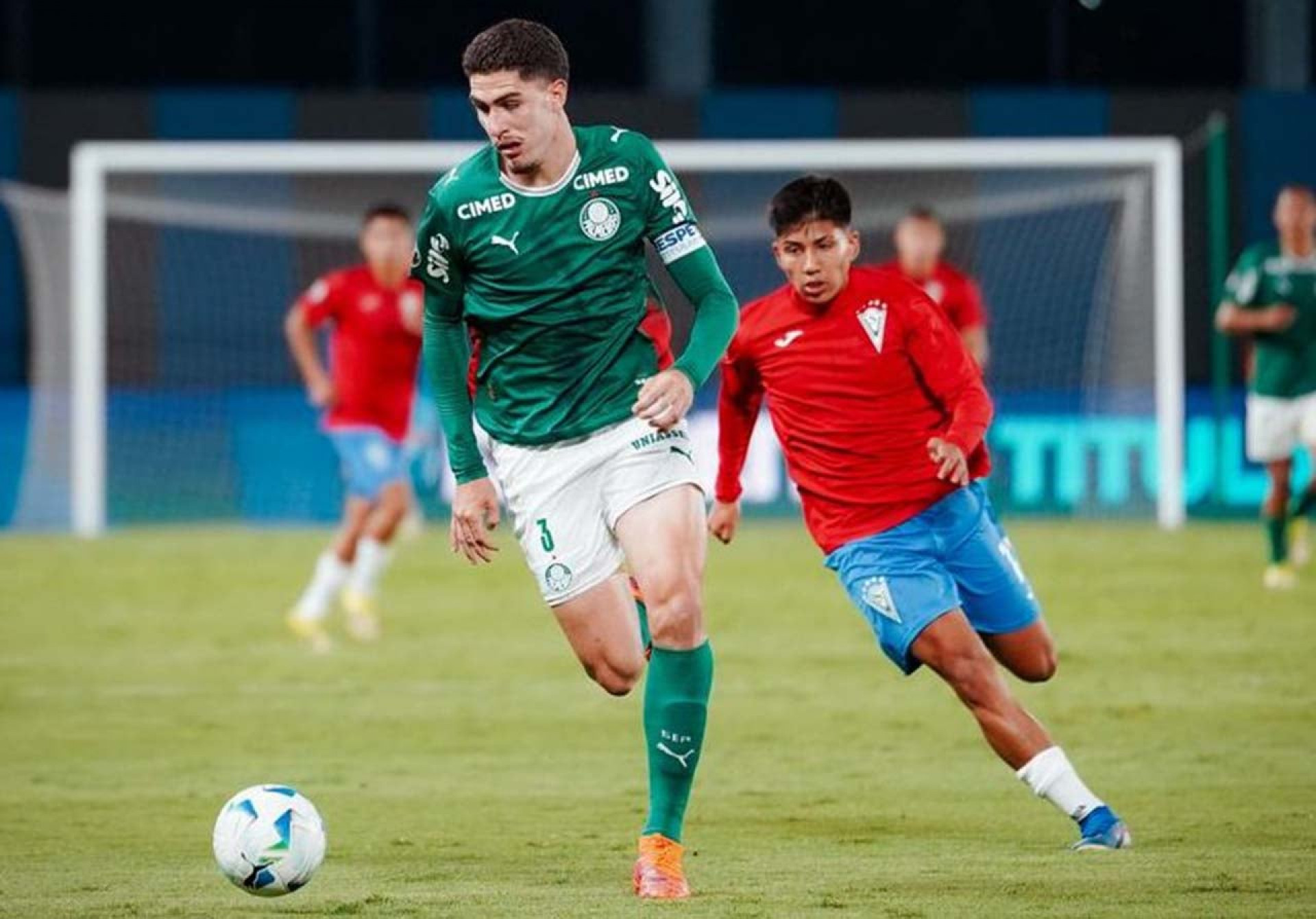 Com tr&ecirc;s expulsos, Palmeiras perde para Wanderers e n&atilde;o vai &agrave; final da Libertadores Sub-20