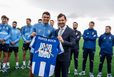 Thiago Silva celebra mil jogos na carreira e se emociona: 'A maioria no mais alto nível'