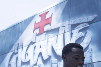 Puma Rodríguez e Andrés Gómez voltam ao Vasco de olho no clássico com o Botafogo