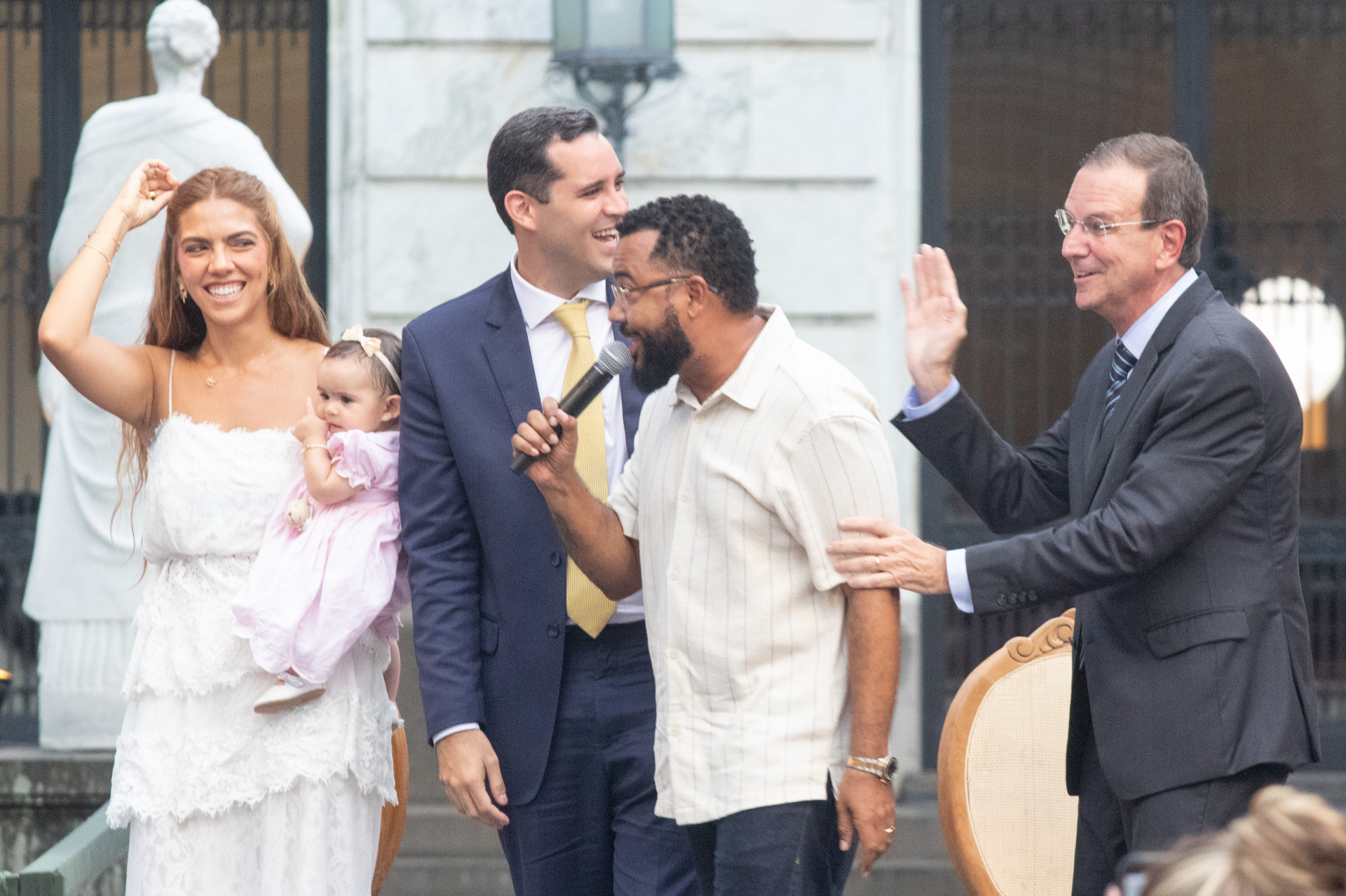 Cobertura da transmissão do cargo do prefeito Eduardo Paes para ouvir Eduardo Cavalieri no palácio da cidade  zona sul do Rio de janeiro na tarde desta sexta-feira (20). - Érica Martin/Agência O Dia