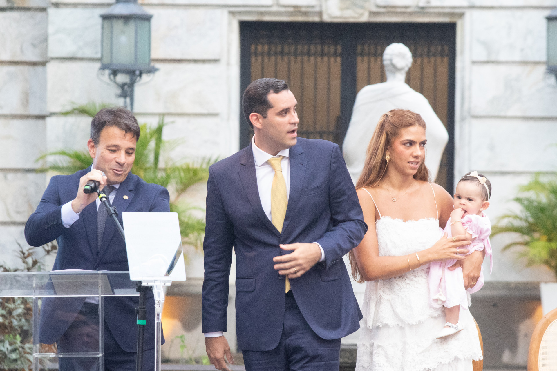 Cobertura da transmissão do cargo do prefeito Eduardo Paes para ouvir Eduardo Cavalieri no palácio da cidade  zona sul do Rio de janeiro na tarde desta sexta-feira (20). - Érica Martin/Agência O Dia