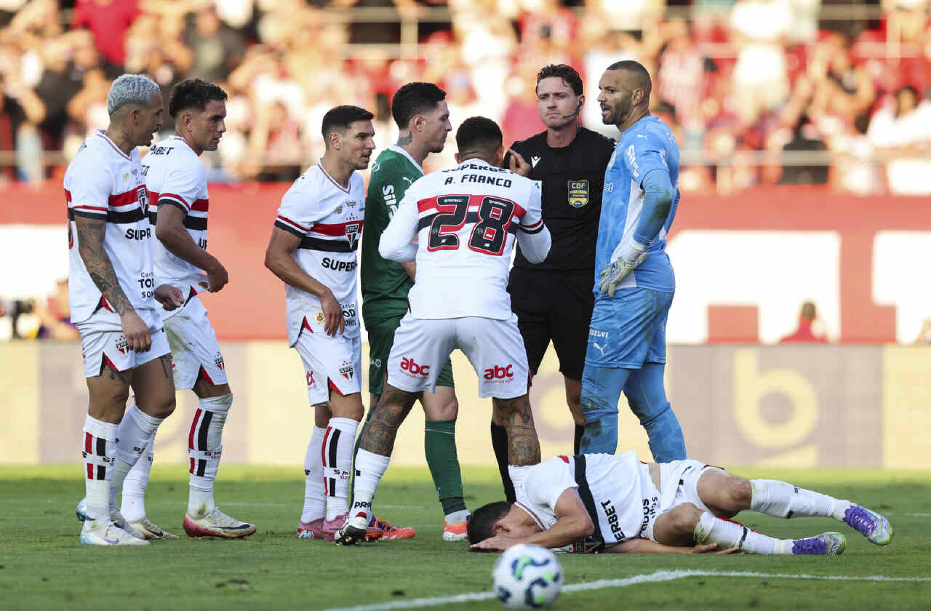 S&atilde;o Paulo x Palmeiras: CBF define arbitragem para o Choque-Rei ap&oacute;s pol&ecirc;micas