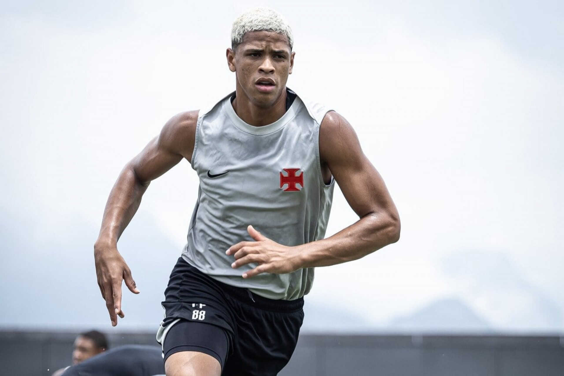 Escala&ccedil;&atilde;o do Vasco: Renato tem d&uacute;vida no meio-campo contra o Gr&ecirc;mio