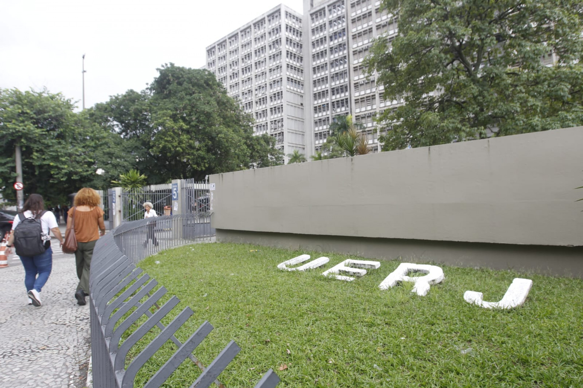 Assalto aconteceu dentro do campus da Uerj, no Maracanã - Reginaldo Pimenta / Agência O Dia