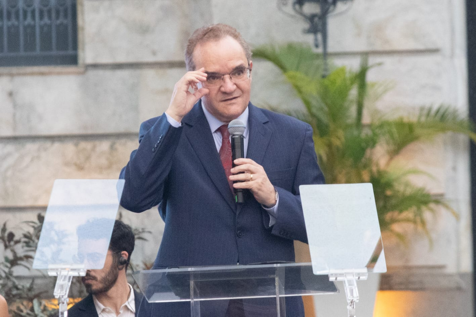 L&iacute;deres religiosos participaram da cerim&ocirc;nia de transmiss&atilde;o do cargo de prefeito - &Eacute;rica Martin / Ag&ecirc;ncia O Dia