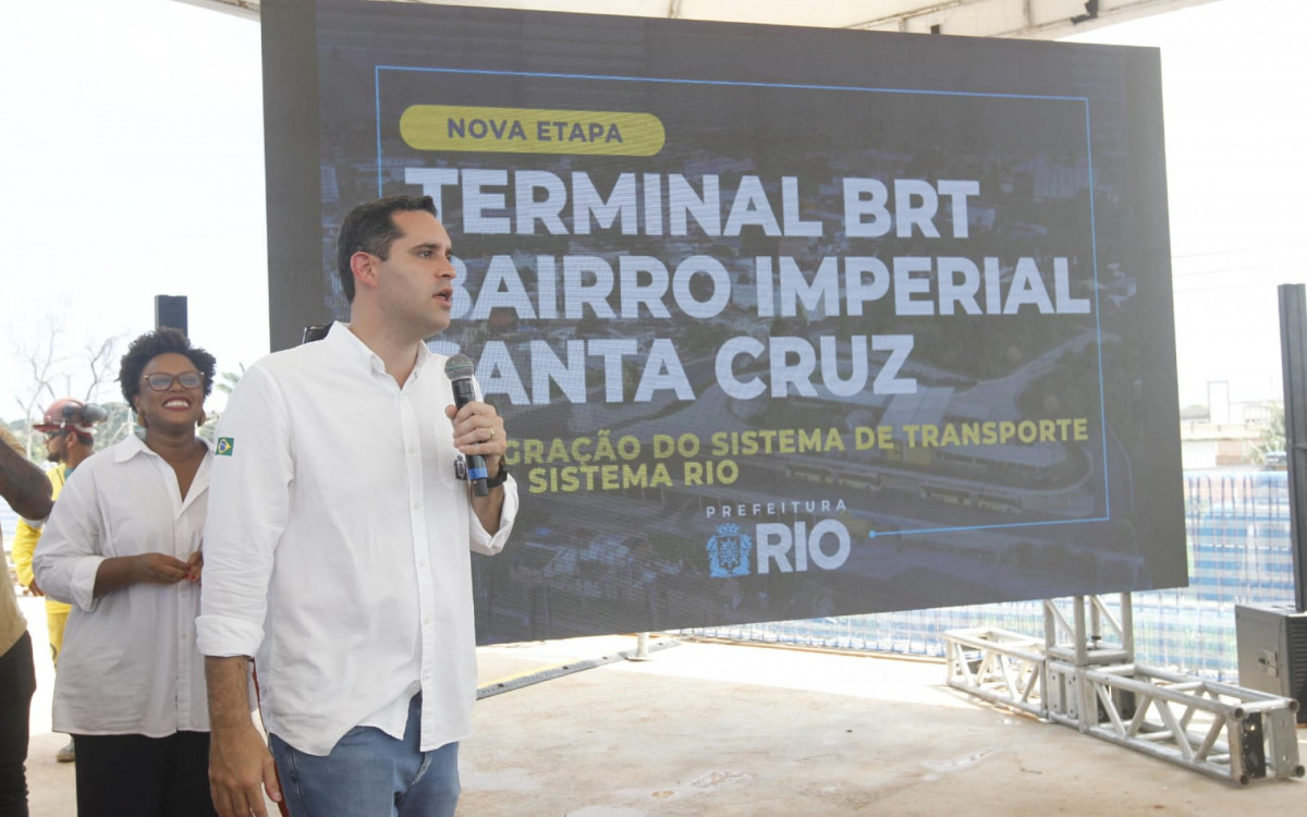 Prefeito Eduardo Cavaliere visita as obras do novo Terminal BRT Bairro Imperial Santa Cruz
